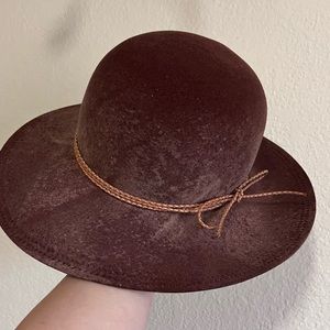 Pink velvet wide brim Goorin Bros hat